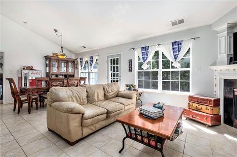 2133 Rindle Dr, High Point, NC 27262 photo 15