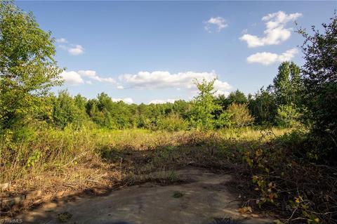 1065 Beth Dr, King, NC 27021 photo 24