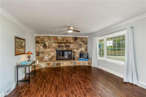 1065 Beth Dr, King, NC 27021 photo 2