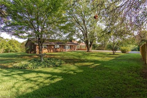 1065 Beth Dr, King, NC 27021 photo 17
