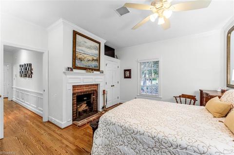 1703 Heathgate Pt, High Point, NC 27262 photo 17