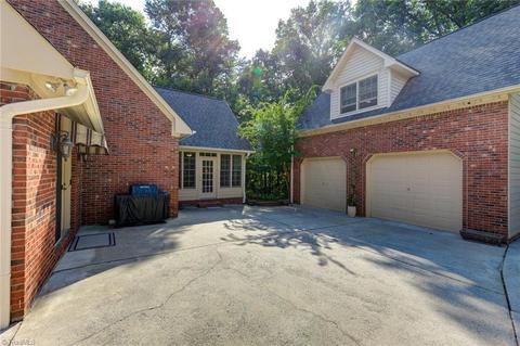 1703 Heathgate Pt, High Point, NC 27262 photo 28