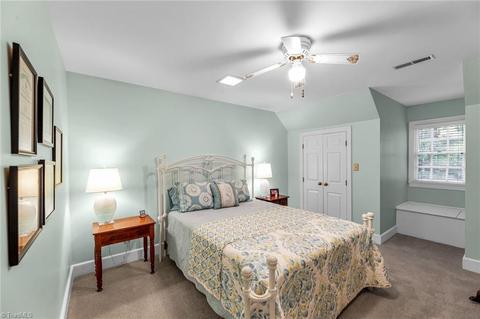 1703 Heathgate Pt, High Point, NC 27262 photo 25