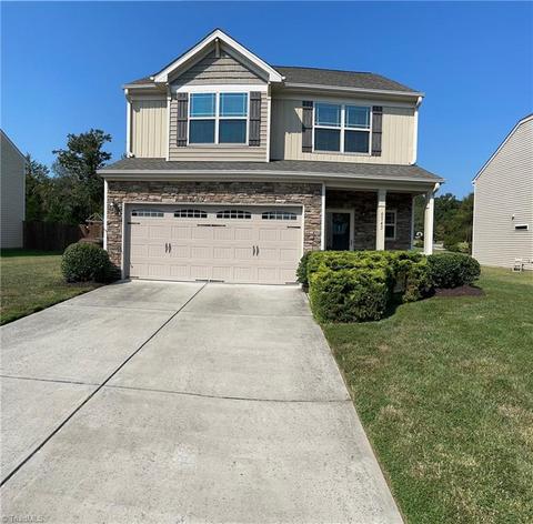 6743 Maize Dr, High Point, NC 27265 photo 2