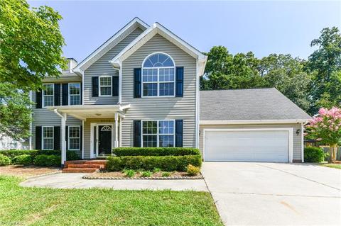3009 Timberwolf Ave, High Point, NC 27265 photo 1