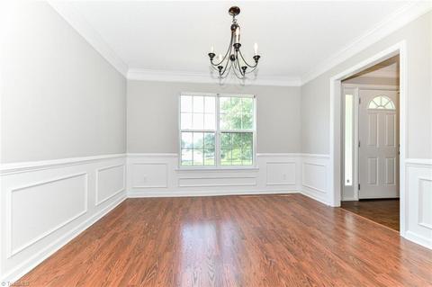 3009 Timberwolf Ave, High Point, NC 27265 photo 10