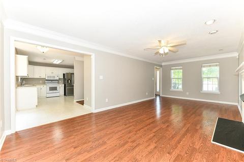 3009 Timberwolf Ave, High Point, NC 27265 photo 11
