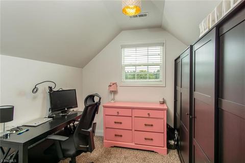 3609 Copper Ct, High Point, NC 27265 photo 11
