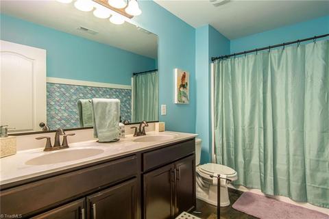 3609 Copper Ct, High Point, NC 27265 photo 14