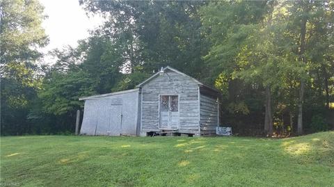 418 Harmon Dr, Eden, NC 27288 photo 13