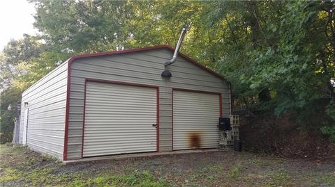 418 Harmon Dr, Eden, NC 27288 photo 7