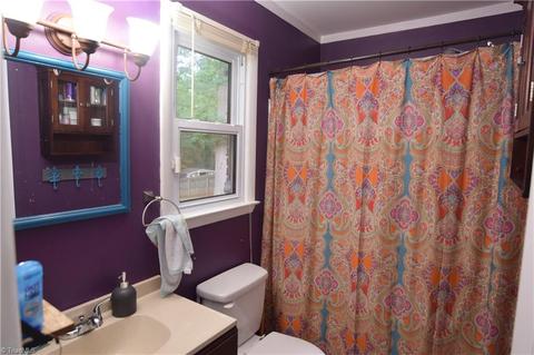 115 Cascade Ct, King, NC 27021 photo 6