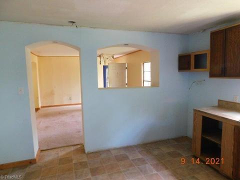 214 Skyview Lake Rd, Harmony, NC 28634 photo 17
