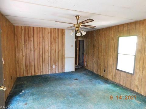 214 Skyview Lake Rd, Harmony, NC 28634 photo 20
