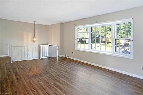 3107 Covedale St, High Point, NC 27265 photo 6