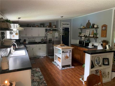 155 White Walnut St, Traphill, NC 28685 photo 15