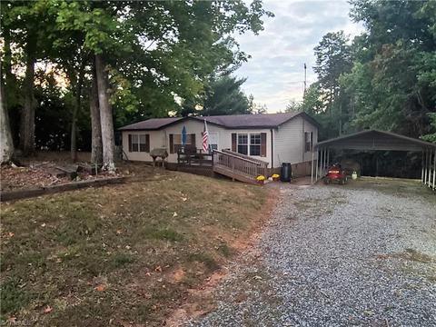 653 Goodwill Rd, Clemmons, NC 27012 photo 1