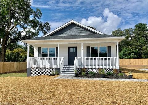 109 Highland Point Ave, Harmony, NC 28634 photo 1