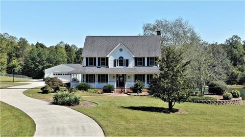 5860 Fairview Church Rd, Trinity, NC 27370 photo 2