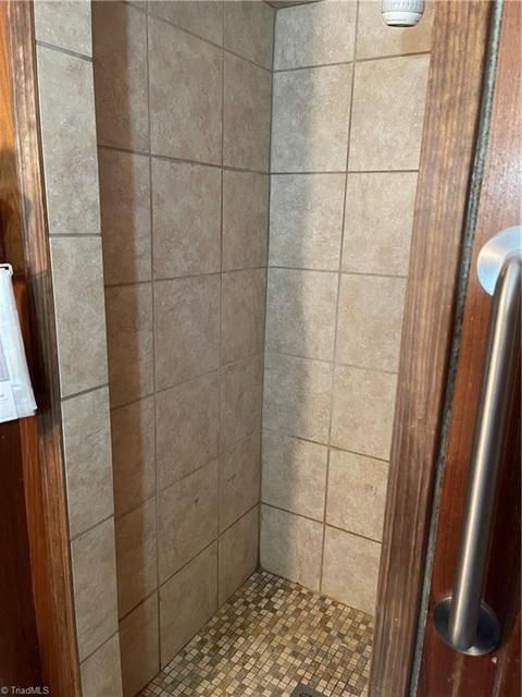 411 Johnson Rd, High Point, NC 27265 photo 24