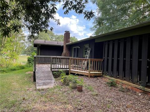 411 Johnson Rd, High Point, NC 27265 photo 4