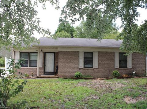 2732 Ingram Rd, High Point, NC 27263 photo 9