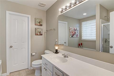 896 Hedgepath Ter, High Point, NC 27265 photo 25