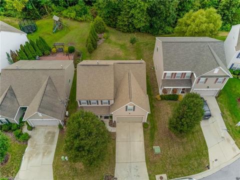 896 Hedgepath Ter, High Point, NC 27265 photo 40