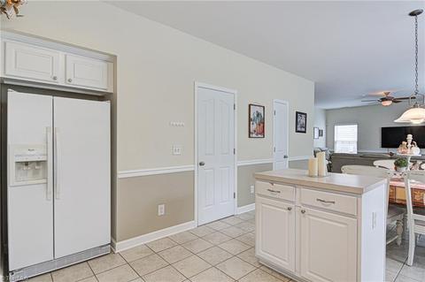 896 Hedgepath Ter, High Point, NC 27265 photo 18