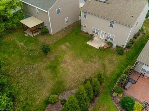 896 Hedgepath Ter, High Point, NC 27265 photo 44