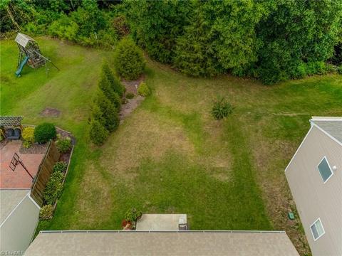 896 Hedgepath Ter, High Point, NC 27265 photo 41