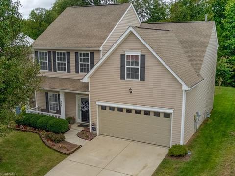 896 Hedgepath Ter, High Point, NC 27265 photo 37