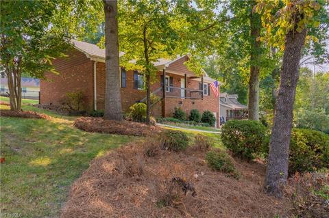 101 Ashworth Dr, Trinity, NC 27370 photo 3