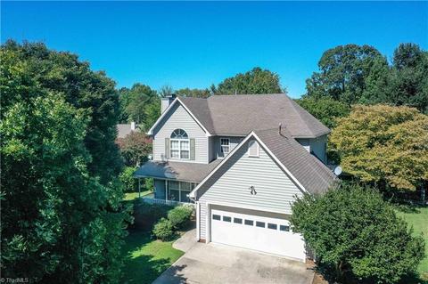 3925 Patsy Dr, Winston Salem, NC 27107 photo 1