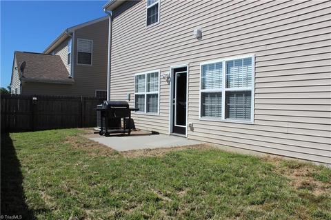837 Hedgepath Ter, High Point, NC 27265 photo 22