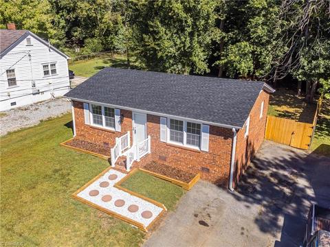 727 Hendrix St, High Point, NC 27260 photo 1