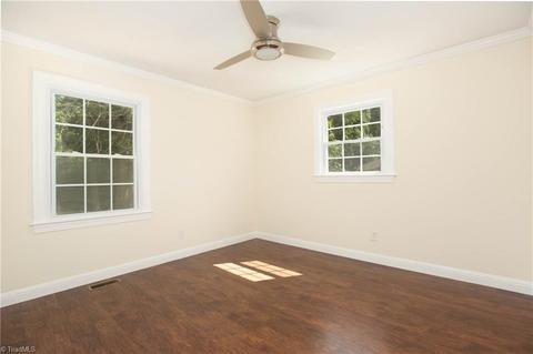 727 Hendrix St, High Point, NC 27260 photo 20