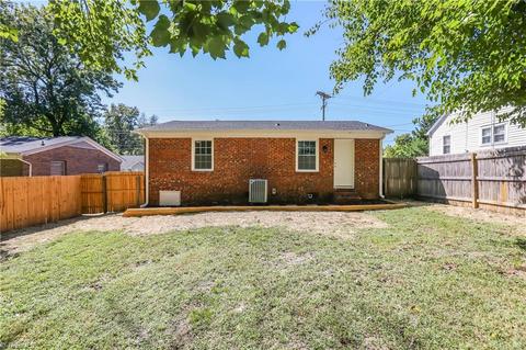 727 Hendrix St, High Point, NC 27260 photo 4