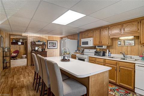 719 Corner Rd, Pinnacle, NC 27043 photo 26