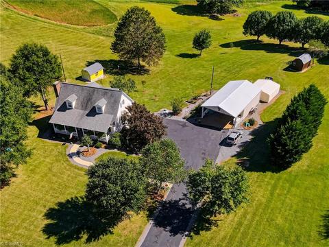 719 Corner Rd, Pinnacle, NC 27043 photo 50