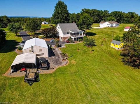719 Corner Rd, Pinnacle, NC 27043 photo 44