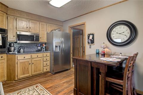 719 Corner Rd, Pinnacle, NC 27043 photo 16
