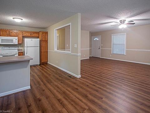 4809 Cashatt Rd, Trinity, NC 27370 photo 8