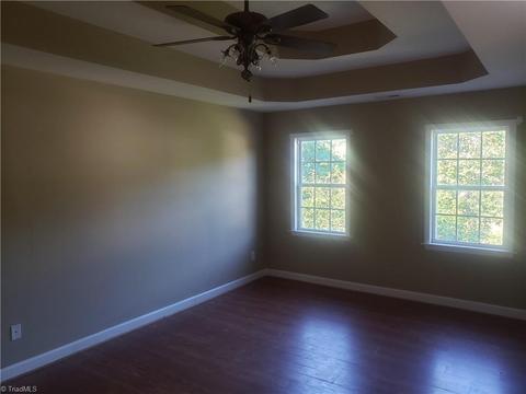 113 Covington Dr, Advance, NC 27006 photo 9