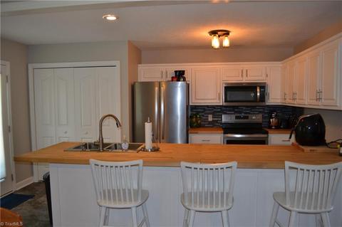 505 Summit St, Madison, NC 27025 photo 11
