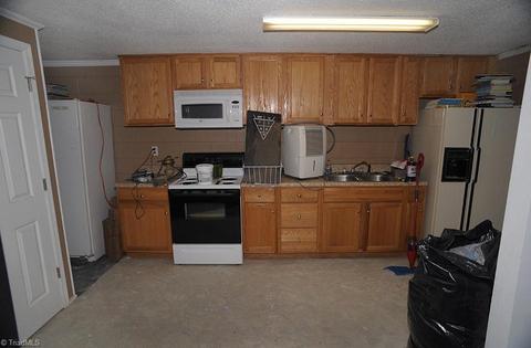 606 2nd St, Spencer, NC 28159 photo 18