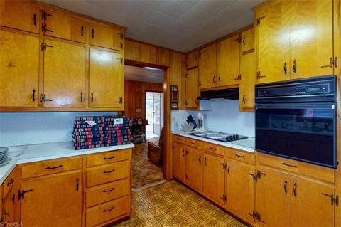 1592 County Line Rd, Harmony, NC 28634 photo 28