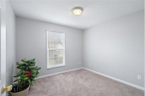 722 Paramount St, High Point, NC 27260 photo 15
