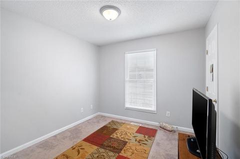 722 Paramount St, High Point, NC 27260 photo 18