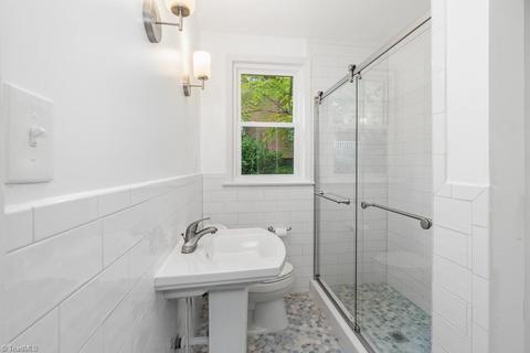 215 E Parkway Ave, High Point, NC 27262 photo 25